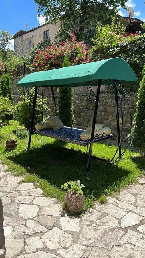 Artsiv Guesthouse Dilijan Exteriör bild